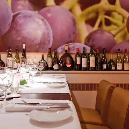Vienna House By Wyndham Thueringer Hof 4* Άιζεναχ