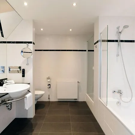 Vienna House By Wyndham Thueringer Hof 4*