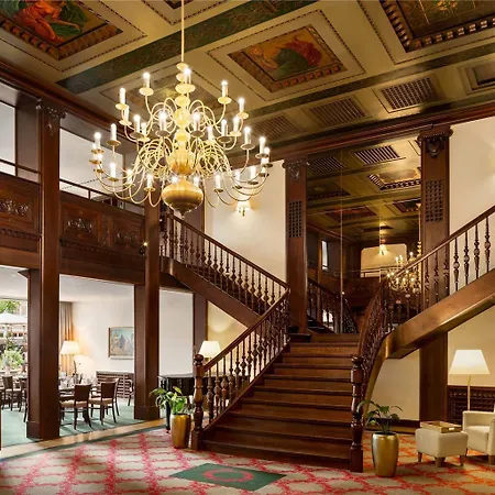 Vienna House By Wyndham Thueringer Hof Otel