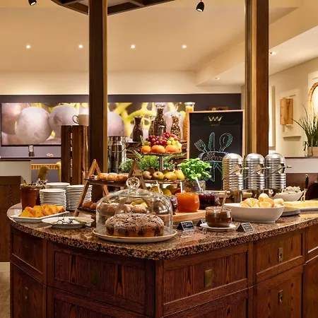 Vienna House By Wyndham Thueringer Hof Hotel 4*