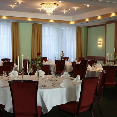 Vienna House By Wyndham Thüringer Hof 4*