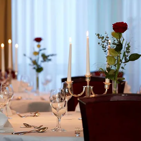 Vienna House By Wyndham Thueringer Hof 4*