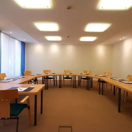 Vienna House By Wyndham Thueringer Hof 4*