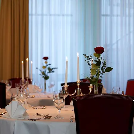 Vienna House By Wyndham Thueringer Hof Hotel 4*